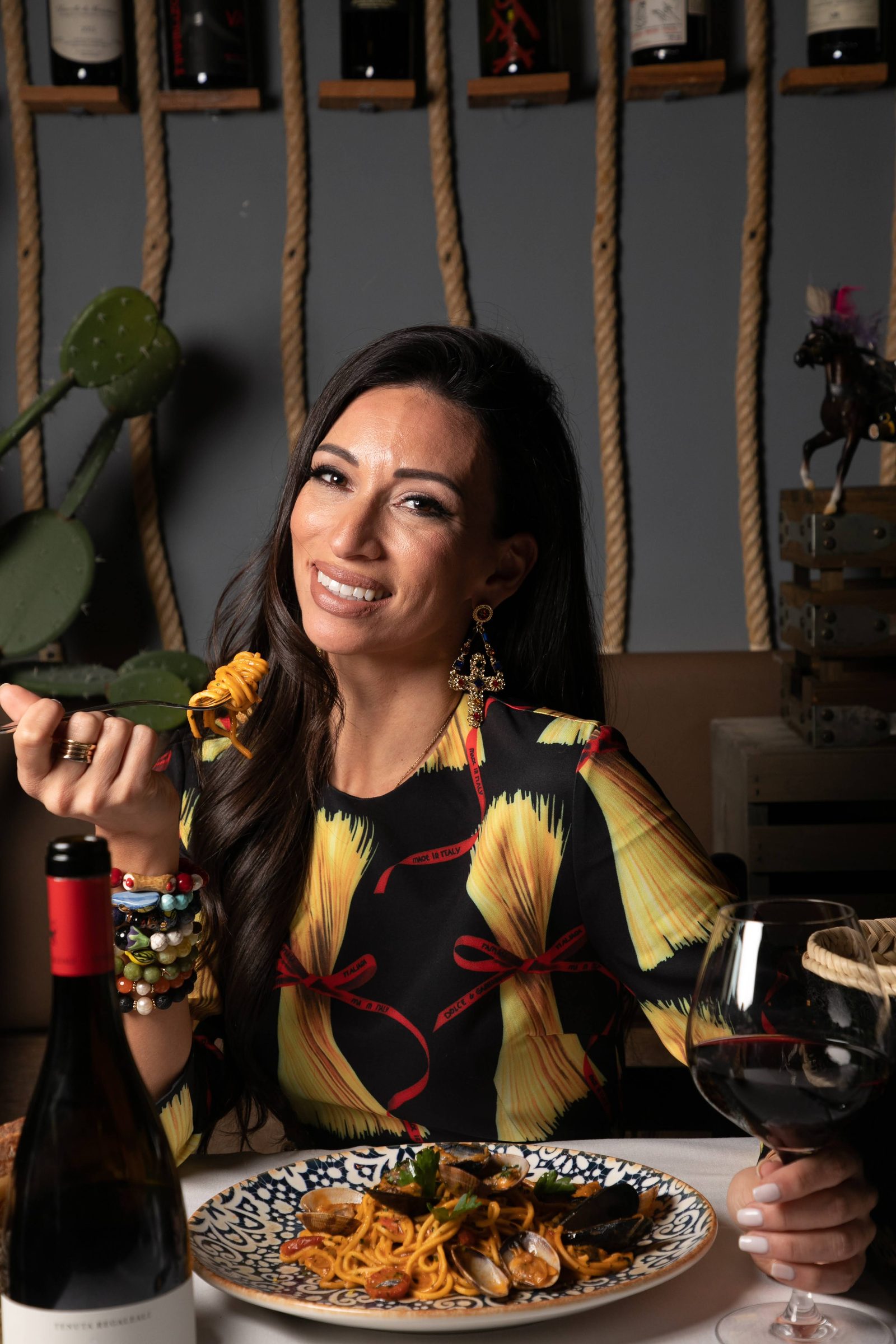 Restaurant content — styled dining